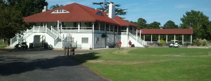 Sewells Point Golf Course is one of Orte, die shack gefallen.