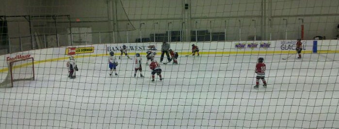Winterhawks Skating Center is one of Hockey Kids Life.