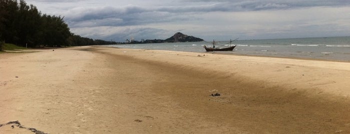Naresuan Beach is one of Guide to the best spots in Hua Hin & Cha-am|หัวหิน.