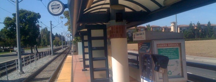 VTA River Oaks Light Rail Station is one of Lightrail System 901.