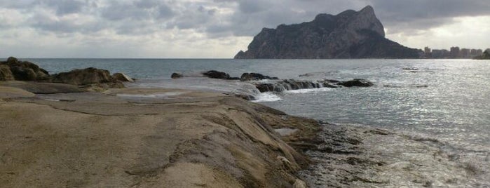 Cala les Bassetes is one of Playas de la Comunidad Valenciana.