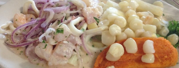 Victoria Peruvian Cuisine is one of Tempat yang Disukai Todd.