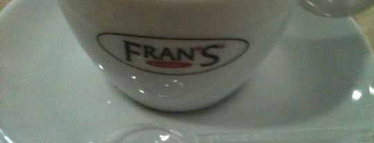 Fran's Café is one of Minhas "Cafeterias" Preferidas.