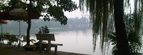 Hồ Xã Đàn is one of Hanoi - Lake.