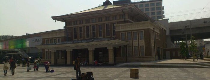 Nara Station is one of 諸星大二郎「暗黒神話」を歩く.