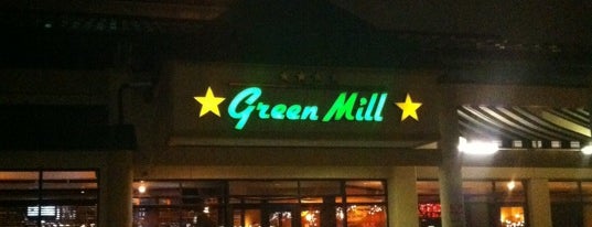 Green Mill Restaurant & Bar is one of Tempat yang Disukai Jim.