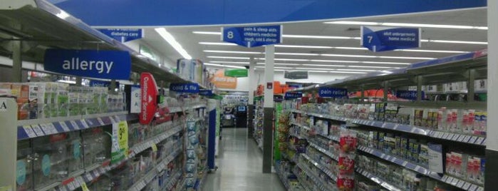 Walgreens is one of Maryさんのお気に入りスポット.