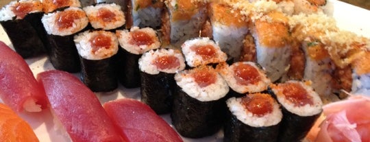 Wakame Sushi & Asian Bistro is one of Gespeicherte Orte von Barbara.