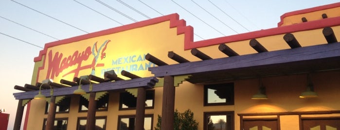 Macayo’s Mexican Kitchen is one of Locais curtidos por Ryan.