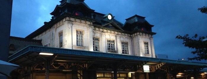 Mojikō Station is one of 歴史的建築.