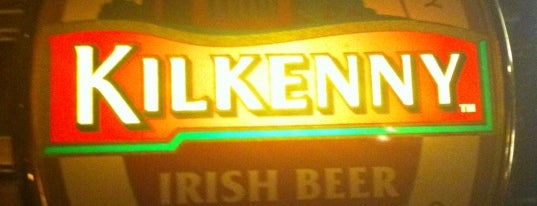 マッキャンズ is one of Irish pub.