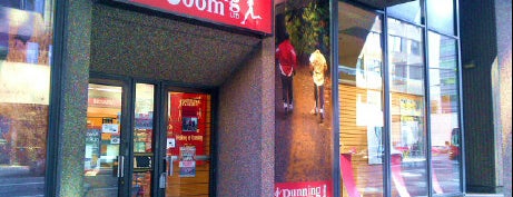 Running Room is one of Lugares favoritos de Ben.