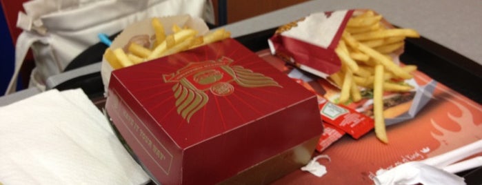 Burger King is one of Lieux qui ont plu à Angel.