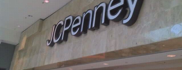 JCPenney is one of Lieux qui ont plu à Ayana.