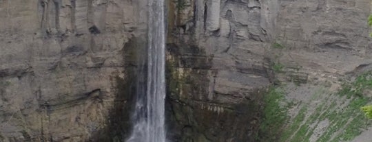 Taughannock Falls State Park is one of FTanT.com  Wine Tours.