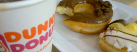 Dunkin' is one of Makan @ Melaka/N9/Johor #4.