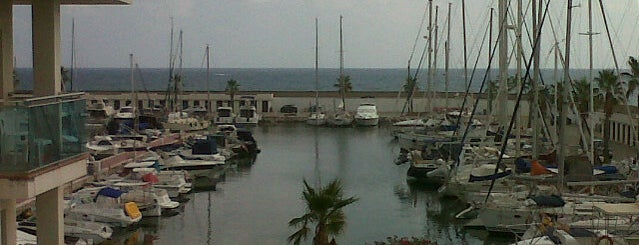 Port Sitges Resort Hotel is one of Orte, die Jaana gefallen.
