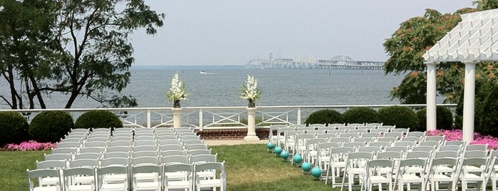 Chesapeake Bay Beach Club is one of Lugares favoritos de DCCARGUY.