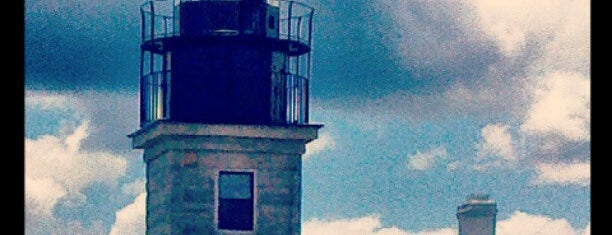 Beavertail Lighthouse is one of Places to visit in the NE.