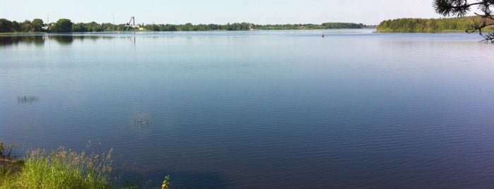 Рыбинское водохранилище is one of สถานที่ที่บันทึกไว้ของ Водяной.