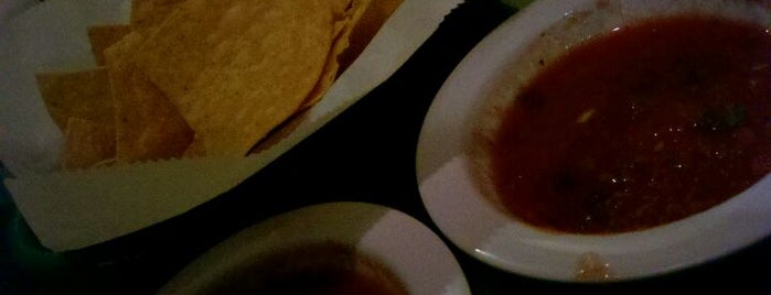 Betito's Mexican Restaurant is one of Locais curtidos por Patrick.