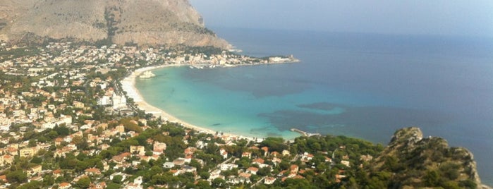 Spiaggia di Mondello is one of Ultimate Traveler - My Way - Part 01.