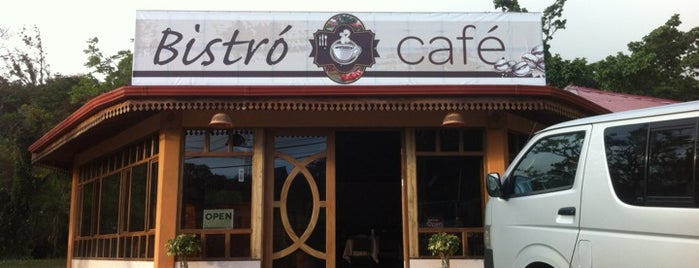 Bistro Cafe is one of monteverde.