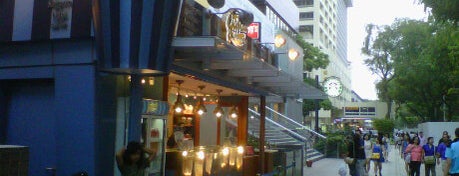 Garrett Popcorn Shops is one of Places I've been in Singapore.