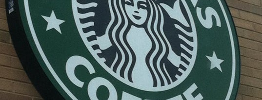 Starbucks is one of Tempat yang Disukai Raymond.