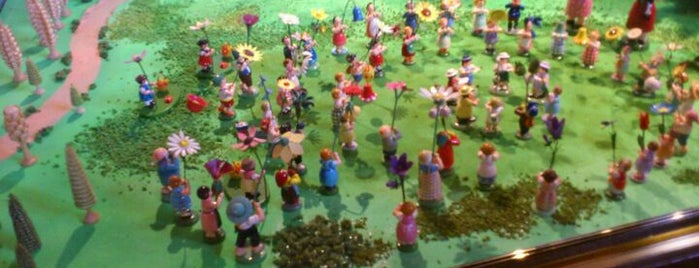Karuizawa Erz Toy Museum is one of T : понравившиеся места.