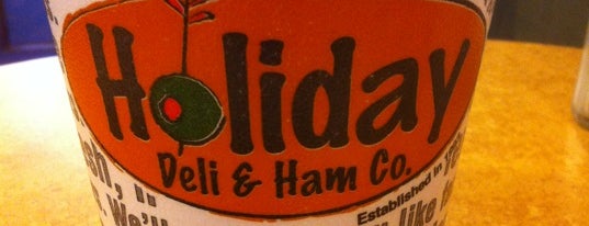 Holiday Deli & Ham Co. is one of สถานที่ที่บันทึกไว้ของ Gordon.