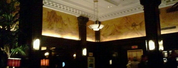 The Algonquin Hotel, Autograph Collection is one of Best literary bars in NYC.