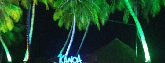 Kanoa Beach Bar is one of Bares.