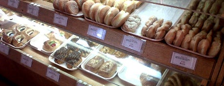 Koryodang Bakery is one of Our Favorite DOUGHNUTS Spots!.