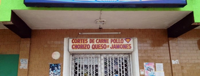 Delicateses El Imperio del Gourmet is one of Lugares que visitar en Ciudad Bolívar.