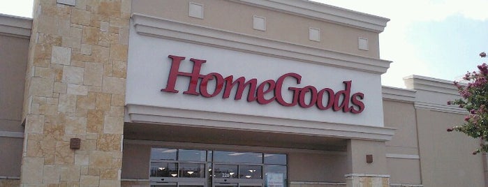 HomeGoods is one of Tempat yang Disimpan Moira.