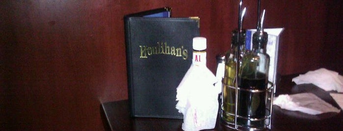 Houlihan's is one of Lugares favoritos de Amanda.