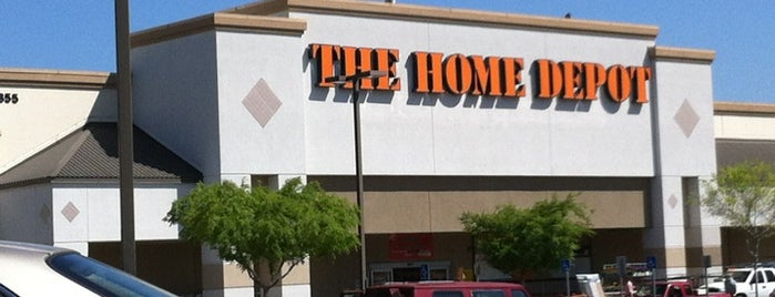 The Home Depot is one of Tai 님이 좋아한 장소.