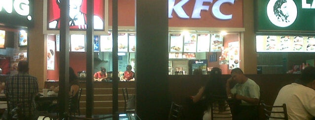KFC is one of Samborondón.