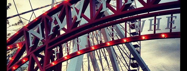 Navy Pier is one of Chi-Town Badge.