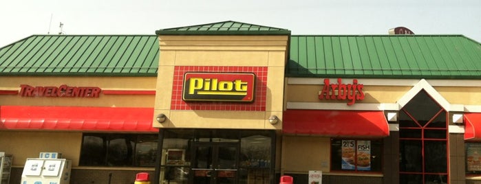 Pilot Travel Centers is one of Lugares favoritos de Rick.