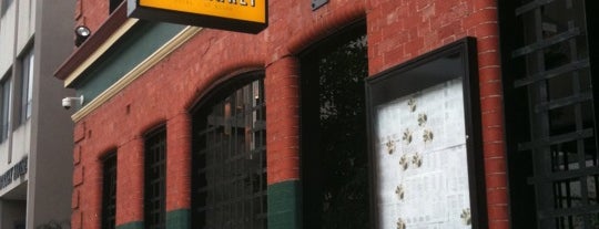 Newmarket Hotel is one of D's Melbourne Eateries (Southside) List.