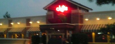 Chili's Grill & Bar is one of Posti che sono piaciuti a Tyson.