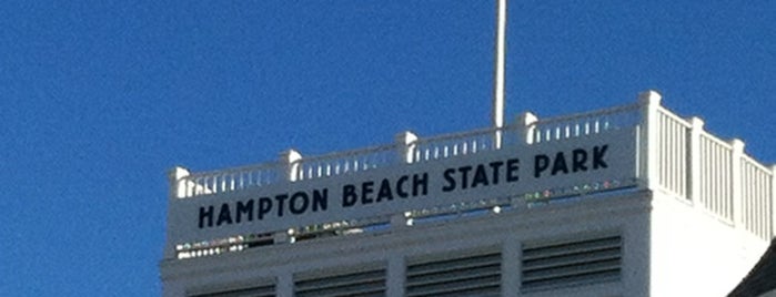 Hampton Beach State Park is one of Lugares favoritos de Todd.