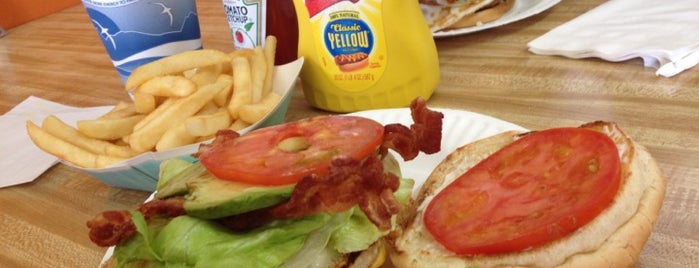 Howard's Famous Bacon & Avocado Burgers is one of Culver City lunch spots.