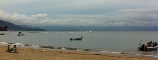 Praia da Armação is one of Praias de Ilha Bela.