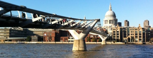 Puente del Milenio is one of Places to Visit in London.