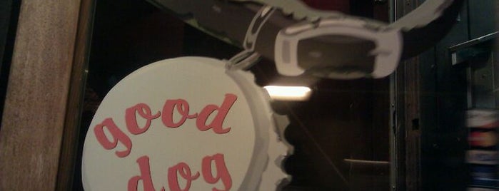 Good Dog Bar & Restaurant is one of Foobooz Best Bars 2011.