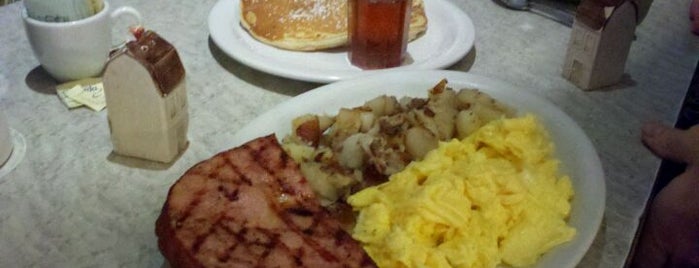 Dottie's True Blue Cafe is one of Iconic Local Breakfasts.