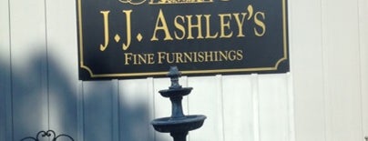 JJ Ashley's is one of Antique Nashville.